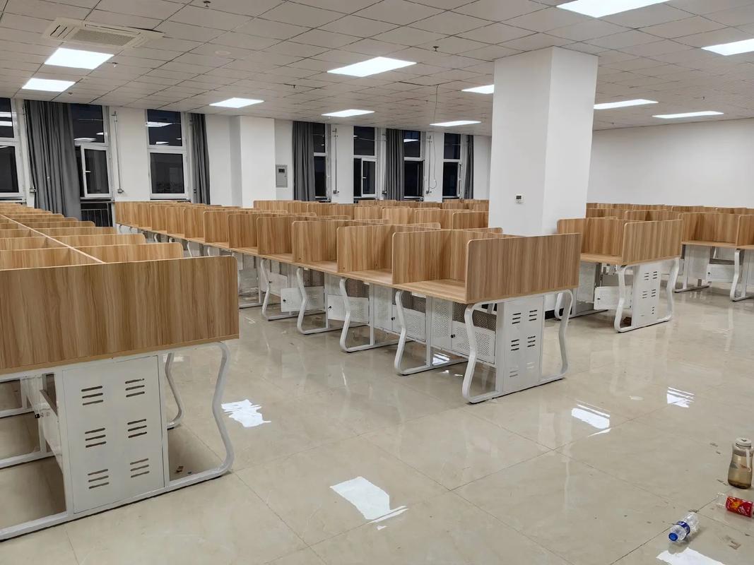自家工厂生产，诚信经营质量第一 打造优质办公家具与用品配套方案